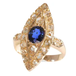Bague marquise diamants saphir