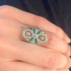 Bague Marquise Emeraude Diamants