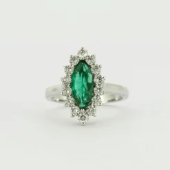 Bague Marquise Emeraude Diamants