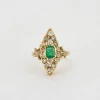 Bague Marquise émeraude et diamants