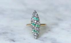 Bague marquise émeraudes et diamants