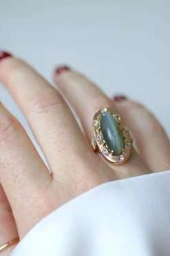 Bague Marquise oeil de chat, diamants