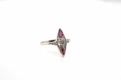 Bague Marquise Or blanc Diamants Rubis