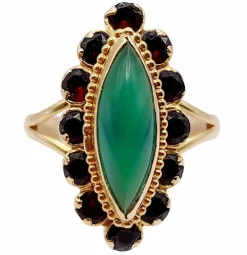Bague marquise or jaune, chrysoprase et grenats (circa 1890)