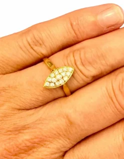 Bague marquise or jaune diamants