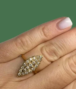 Bague marquise or jaune diamants