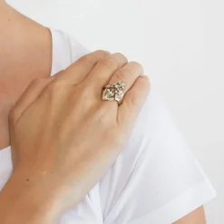 Bague marquise or jaune et blanc diamants