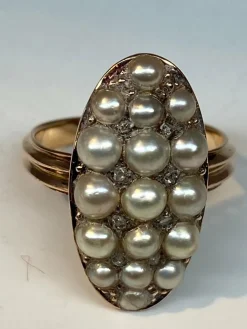 Bague marquise perles fines, diamants