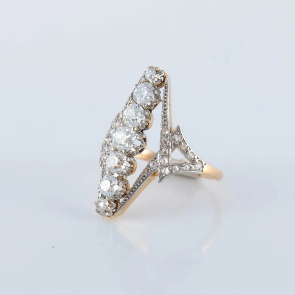 Bague marquise, époque Art Nouveau