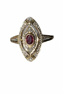 Bague marquise rubis et diamants