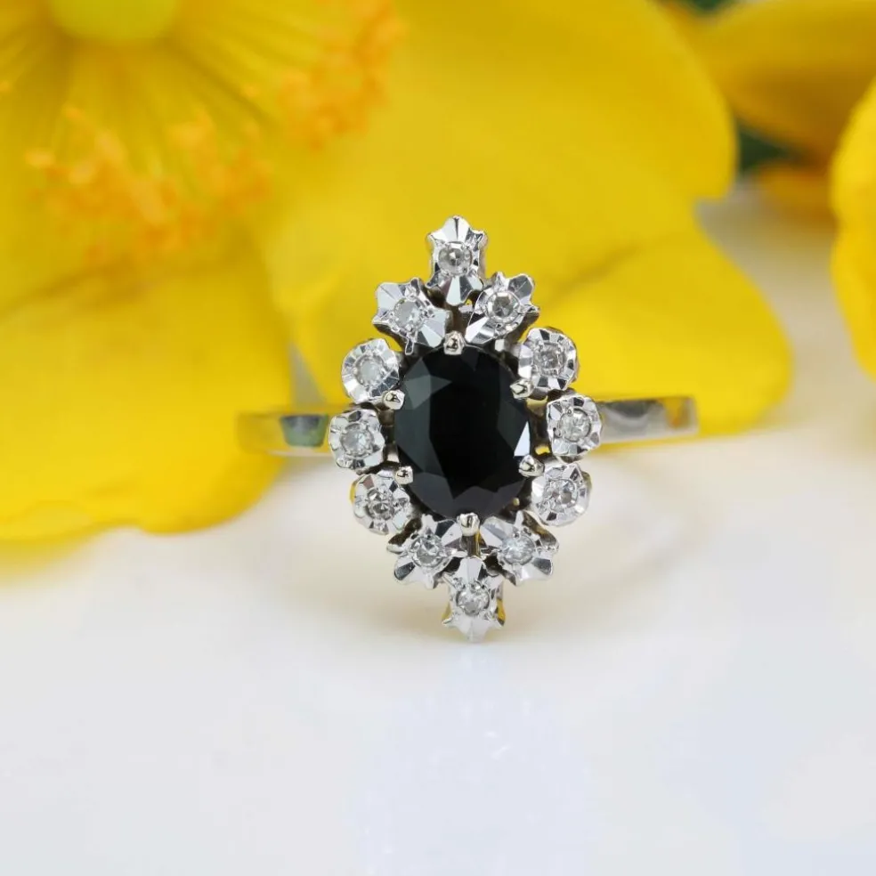 Bague marquise saphir diamants or blanc