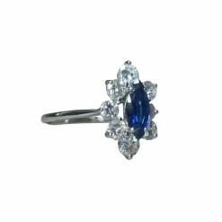 Bague marquise saphir diamants