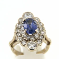Bague Marquise, saphir et diamant