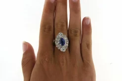 Bague Marquise, saphir et diamant