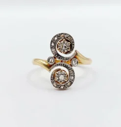 Bague marquise victorienne en or et diamant sertis étoilé