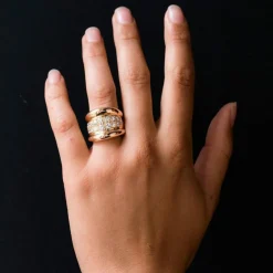 Bague massive godrons pavé de diamant