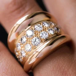 Bague massive godrons pavé de diamant
