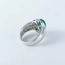 Bague émeraude cabochon