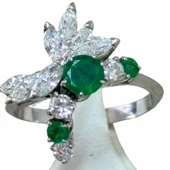 Bague émeraude diamants