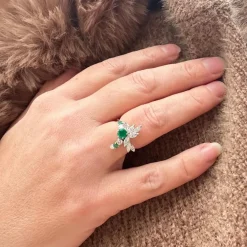 Bague émeraude diamants