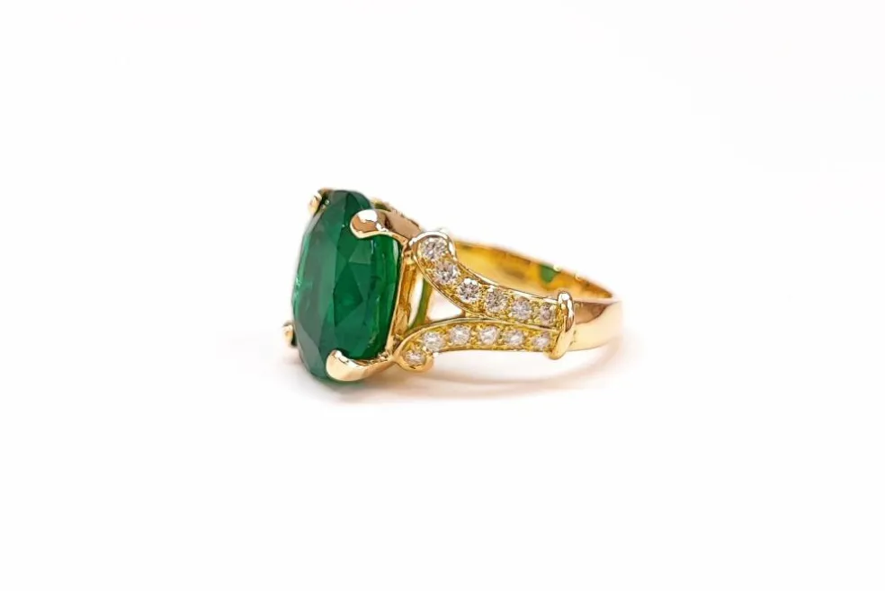 Bague émeraude diamants