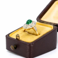 Bague émeraude, diamants