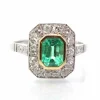 Bague émeraude diamants en platine