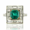 Bague émeraude et diamants baguettes