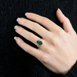 Bague émeraude et diamants or jaune