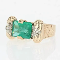 Bague émeraude et diamants Art Déco