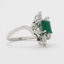 Bague émeraude et diamants