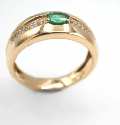 Bague émeraude et diamants
