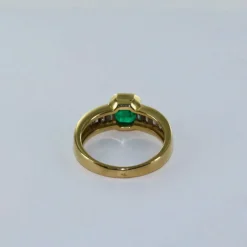 Bague émeraude et diamants