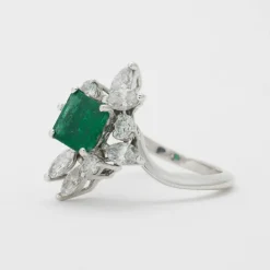 Bague émeraude et diamants