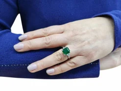 Bague émeraude et diamants