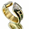 Bague moderne deux ors diamant triangle VS