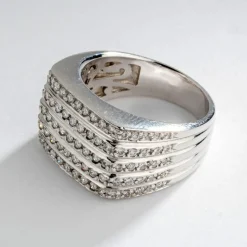 Bague moderne Or gris Diamants