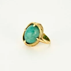 Bague moderniste en or jaune et amazonite
