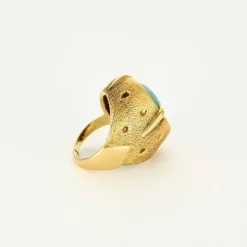 Bague moderniste en or jaune et amazonite