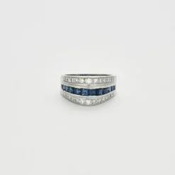 Bague Moderniste Or blanc Saphirs Diamants