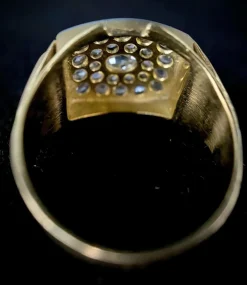 Bague modèle Tank d'époque 1940/50 deux ors diamants