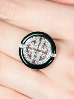 Bague Motif chinois Onyx Diamants