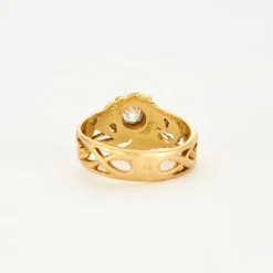Bague motif floral or jaune et diamant