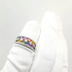 Bague multi-pierres précieuses