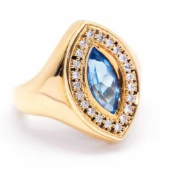 Bague navette en topaze et brillants