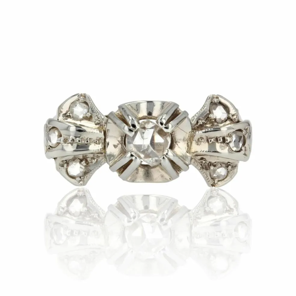Bague noeud art déco diamants