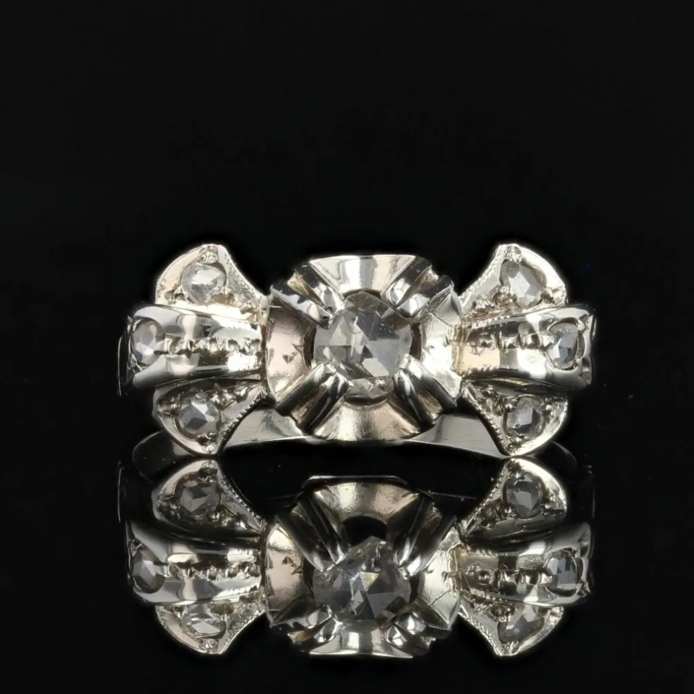 Bague noeud art déco diamants