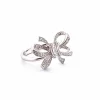 Bague Noeud en or blanc diamants