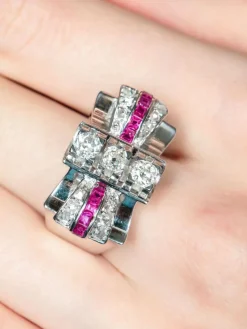 Bague noeud papillon or blanc
