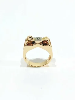 Bague nœud papillon en or rose et diamant